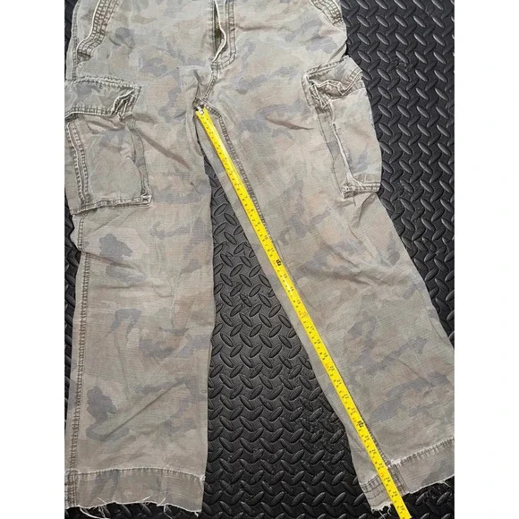 Urban Pipeline Mens Camo Cargo Pants 32x32 Green Brown Distressed Cotton Y2K - Picture 9 of 11